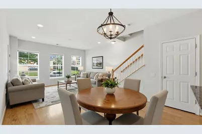2939 Finsbury Place #103, Fairfax, VA 22031 - Photo 2