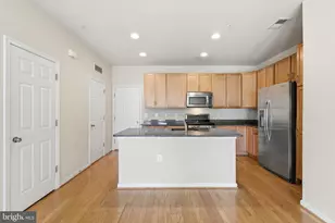 2939 Finsbury Pl, Fairfax, VA 22031 - Photo 22