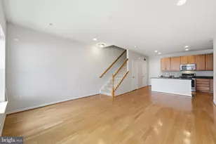 2939 Finsbury Pl, Fairfax, VA 22031 - Photo 24