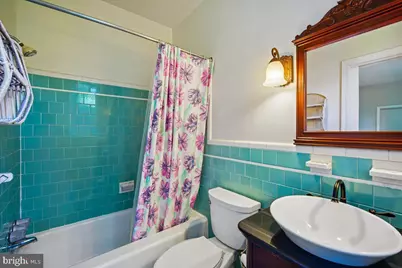 8106 W Boulevard Drive, Alexandria, VA 22308 - Photo 22