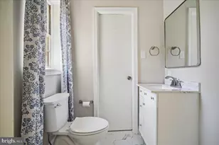 8106 W Boulevard Dr, Alexandria, VA 22308 - Photo 8