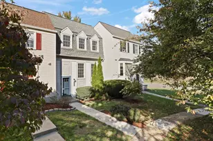 6502 Coachleigh Way, Alexandria, VA 22315 - Photo 2
