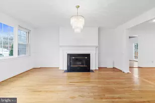 6138 Beachway Dr, Falls Church, VA 22041 - Photo 6