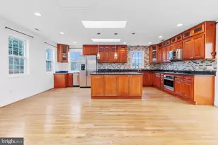 6138 Beachway Dr, Falls Church, VA 22041 - Photo 14