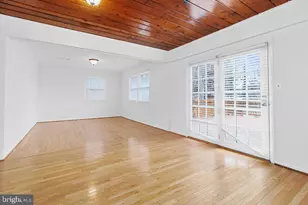 6138 Beachway Dr, Falls Church, VA 22041 - Photo 10