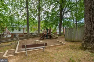 7740 Tiverton Dr, Springfield, VA 22152 - Photo 18
