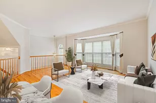 13280 Maple Creek Ln, Centreville, VA 20120 - Photo 12