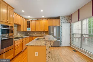 13280 Maple Creek Ln, Centreville, VA 20120 - Photo 22