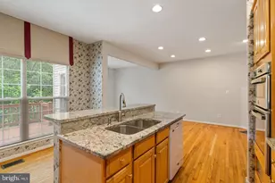 13280 Maple Creek Ln, Centreville, VA 20120 - Photo 26