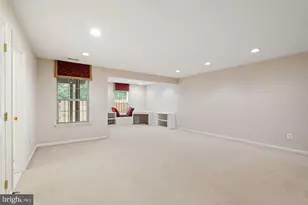 13280 Maple Creek Ln, Centreville, VA 20120 - Photo 54