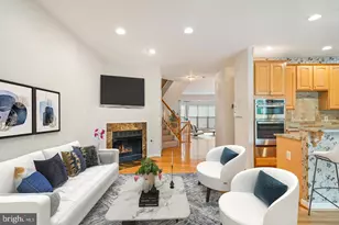13280 Maple Creek Ln, Centreville, VA 20120 - Photo 18