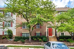 12102 Green Leaf Ct, Fairfax, VA 22033 - Photo 1