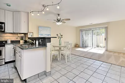 2680 Glengyle Drive #29, Vienna, VA 22181 - Photo 4