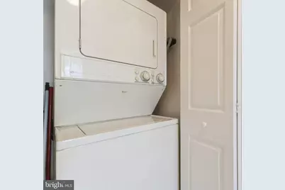 8633 Beekman Place, Alexandria, VA 22309 - Photo 10