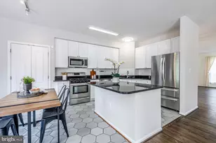1718 Stuart Pointe Ln, Herndon, VA 20170 - Photo 20