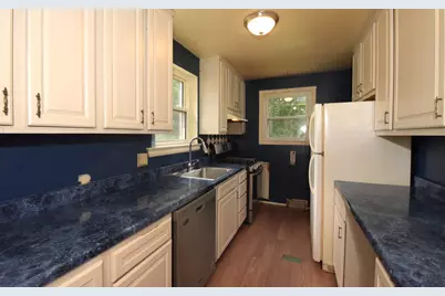 6815 Kingwood Drive, Falls Church, VA 22042 - Photo 8
