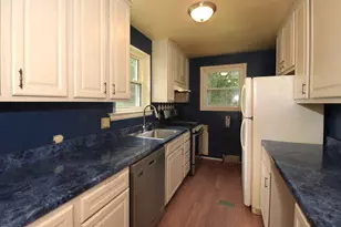 6815 Kingwood Dr, Falls Church, VA 22042 - Photo 8