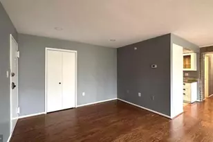 7753 Patriot Dr, Annandale, VA 22003 - Photo 2