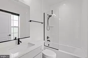 5284 Ridgeview Retreat Dr, Chantilly, VA 20151 - Photo 38