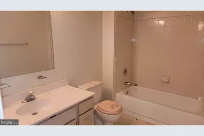 12715 Heatherford Place, Fairfax, VA 22030 - Photo 24