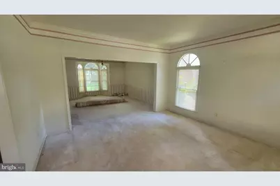 12715 Heatherford Place, Fairfax, VA 22030 - Photo 8