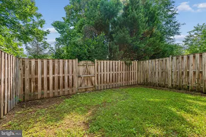 8028 Samuel Wallis Street, Lorton, VA 22079 - Photo 18