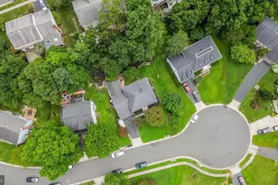 9711 Oak Bridge Pl, Fairfax Station, VA 22039 - Photo 6