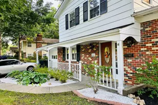 4401 Braeburn Dr, Fairfax, VA 22032 - Photo 2