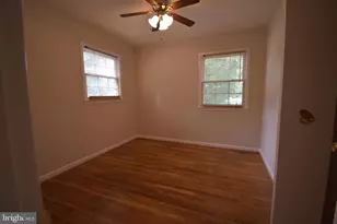 4401 Braeburn Dr, Fairfax, VA 22032 - Photo 16