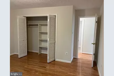 10018 Oakton Terrace Road #10018, Oakton, VA 22124 - Photo 16