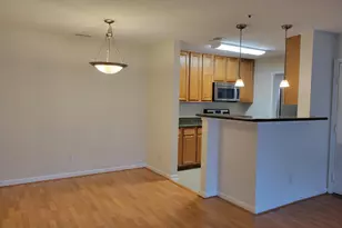 3178 Summit Square Dr, Oakton, VA 22124 - Photo 20