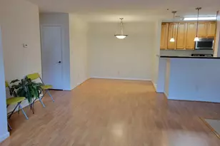 3178 Summit Square Dr, Oakton, VA 22124 - Photo 16