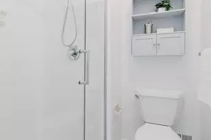 9307 Shari Dr, Fairfax, VA 22032 - Photo 18