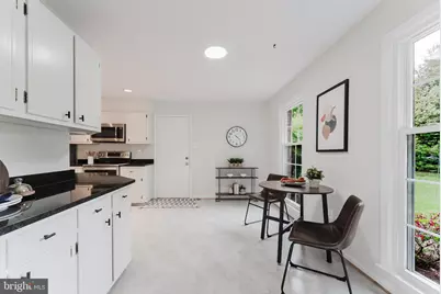9307 Shari Drive, Fairfax, VA 22032 - Photo 14