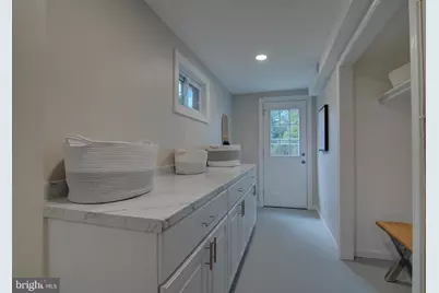 12031 Cheviot Drive, Herndon, VA 20170 - Photo 20