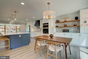 12031 Cheviot Dr, Herndon, VA 20170 - Photo 1