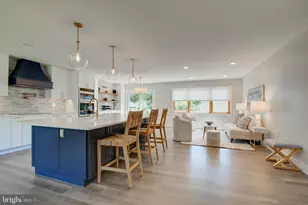 12031 Cheviot Dr, Herndon, VA 20170 - Photo 2