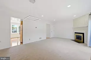 6002 Mardale Ln, Burke, VA 22015 - Photo 10