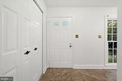 9608 Masterworks Drive, Vienna, VA 22181 - Photo 4