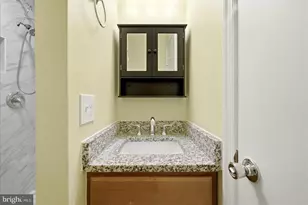 9608 Masterworks Dr, Vienna, VA 22181 - Photo 26