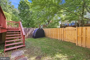 9608 Masterworks Dr, Vienna, VA 22181 - Photo 36