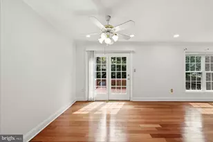9608 Masterworks Dr, Vienna, VA 22181 - Photo 12