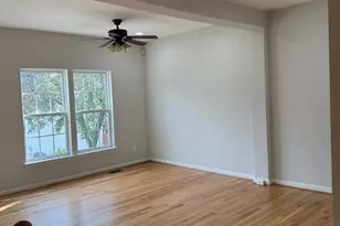 13653 St Johns Wood Pl, Herndon, VA 20171 - Photo 2