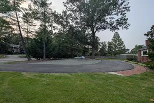 3907 Prosperity Ave, Fairfax, VA 22031 - Photo 2