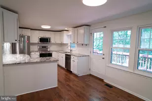 10100 Walnut Wood Ct, Burke, VA 22015 - Photo 20