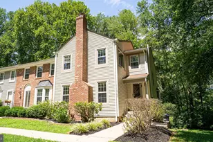 10100 Walnut Wood Ct, Burke, VA 22015 - Photo 1