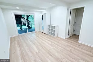 10100 Walnut Wood Ct, Burke, VA 22015 - Photo 38