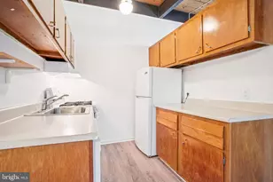 4333 Americana Dr, Annandale, VA 22003 - Photo 10