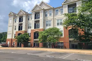 11326 Aristotle Dr, Fairfax, VA 22030 - Photo 2