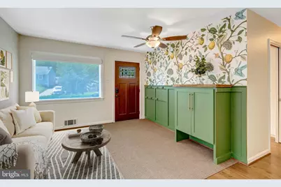 2017 Edgar Court, Falls Church, VA 22043 - Photo 2